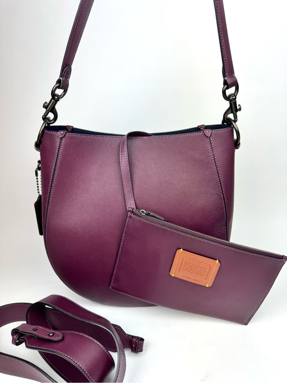 Coach Maddy Hobo Shoulder Crossbody 88344 Boysenberry Deep Plum